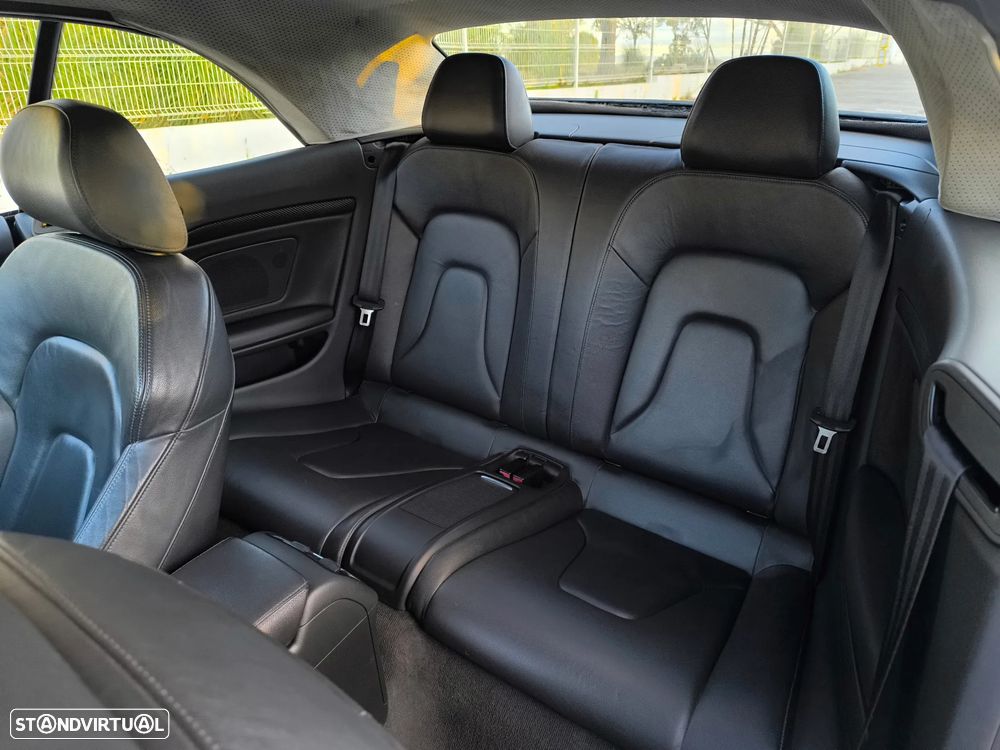 Audi A5 Cabrio 2.0 TFSI quattro S tronic - 14