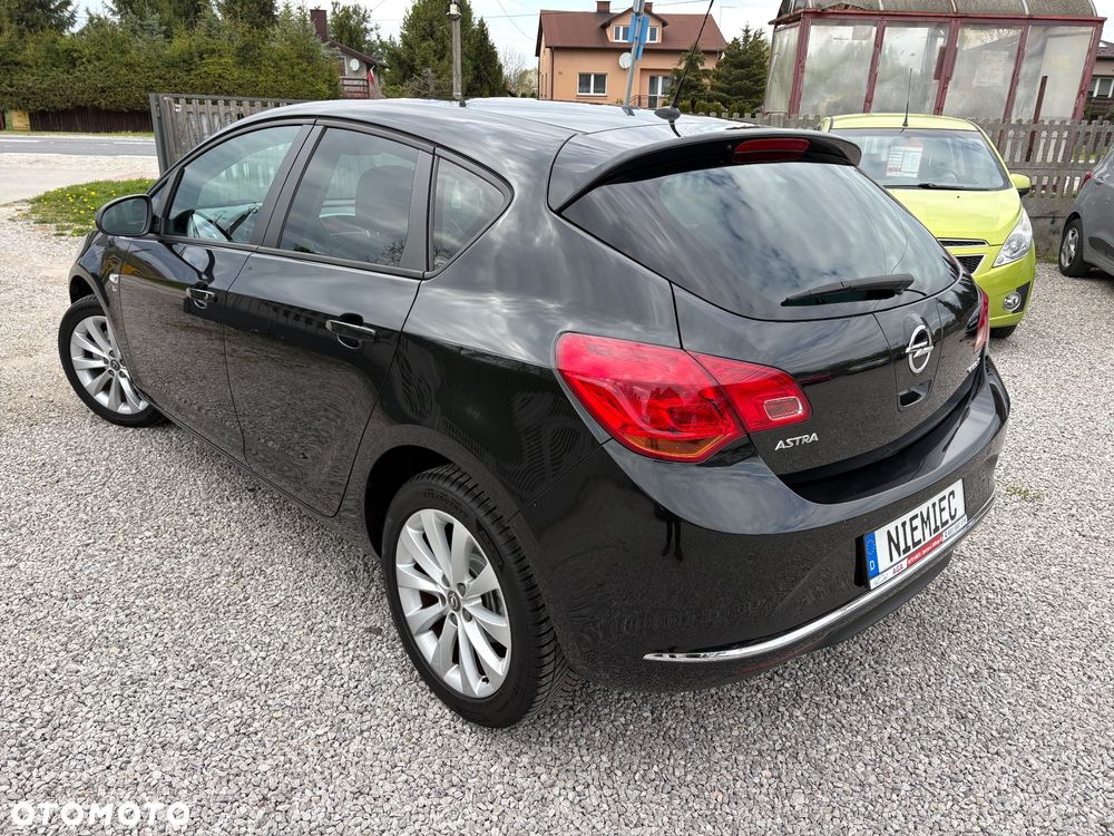 Opel Astra 1.4 EcoFLEX 150 Jahre - 15