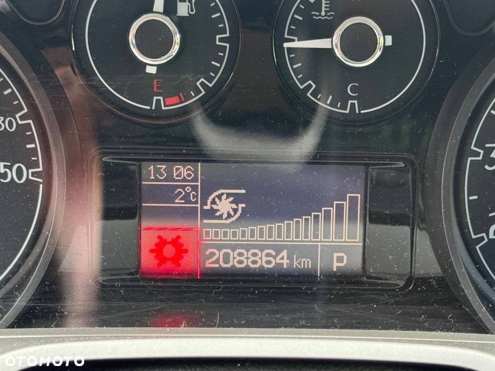 Lancia Delta 1.8 T-Jet Platinum Sporttronic - 8