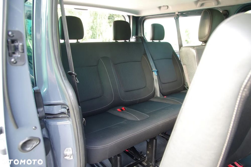 Renault Trafic Grand SpaceClass 2.0 dCi - 24
