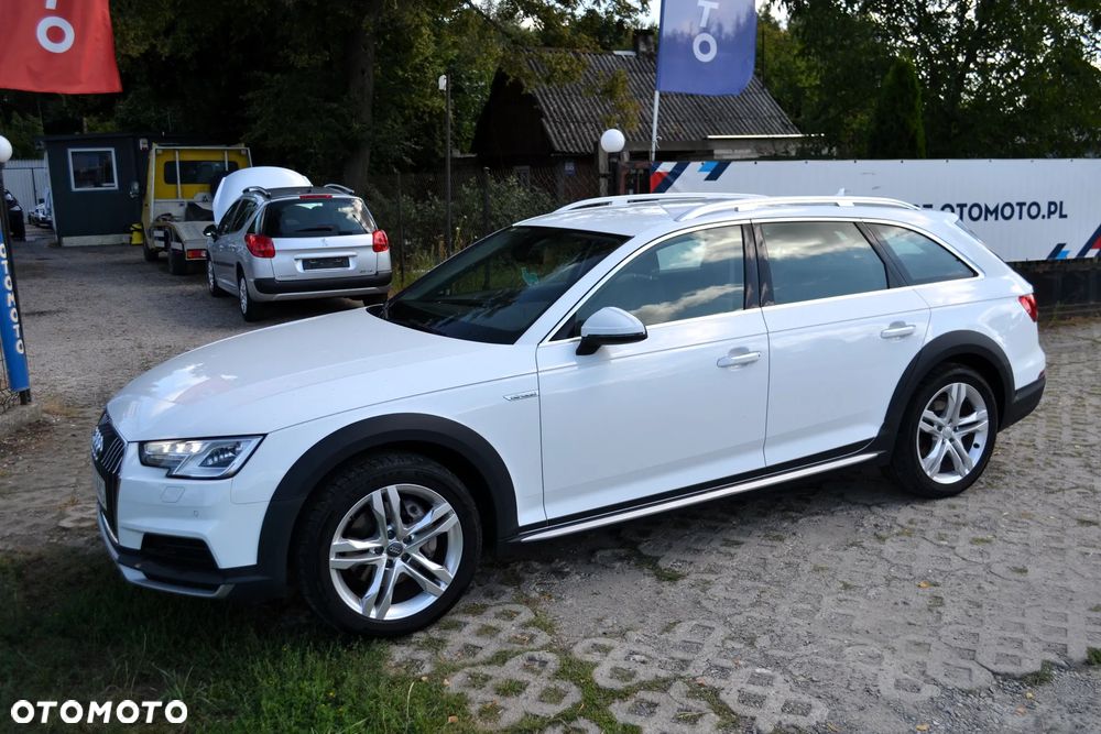 Audi A4 Allroad 2.0 TDI Quattro S tronic - 17