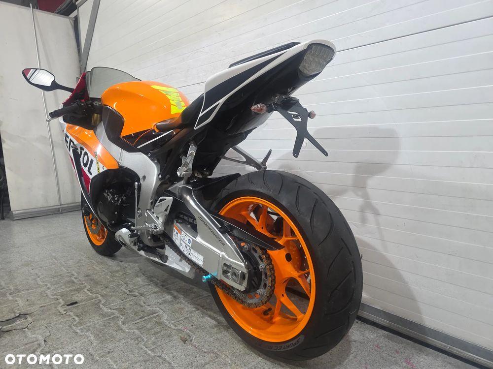 Honda CBR - 13