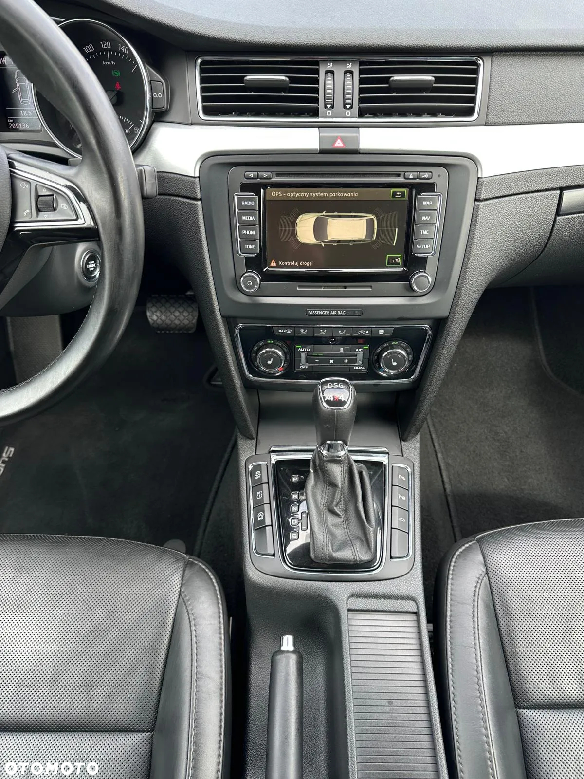Skoda Superb 2.0 TDI 4x4 Elegance DSG - 18
