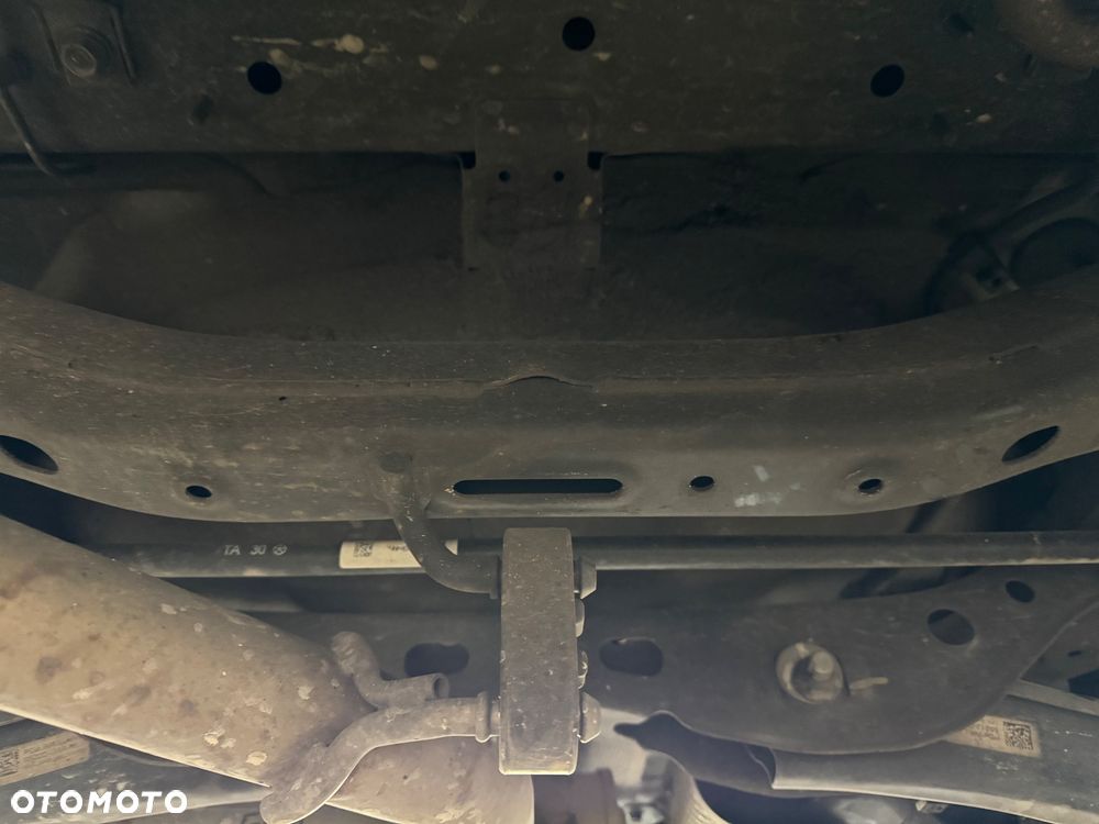 Hyundai i30 Fastback 1.6 CRDI Premium DCT - 36