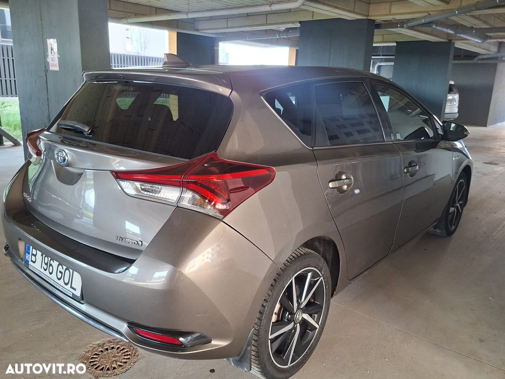 Toyota Auris - 6