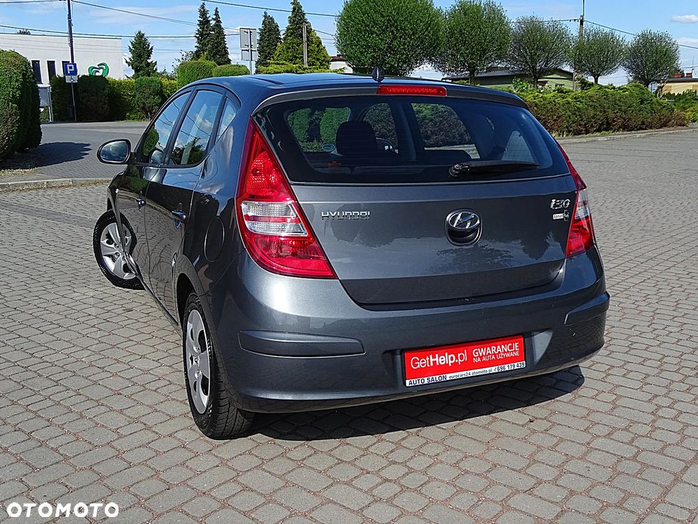 Hyundai i30 1.4 Edition Plus - 26