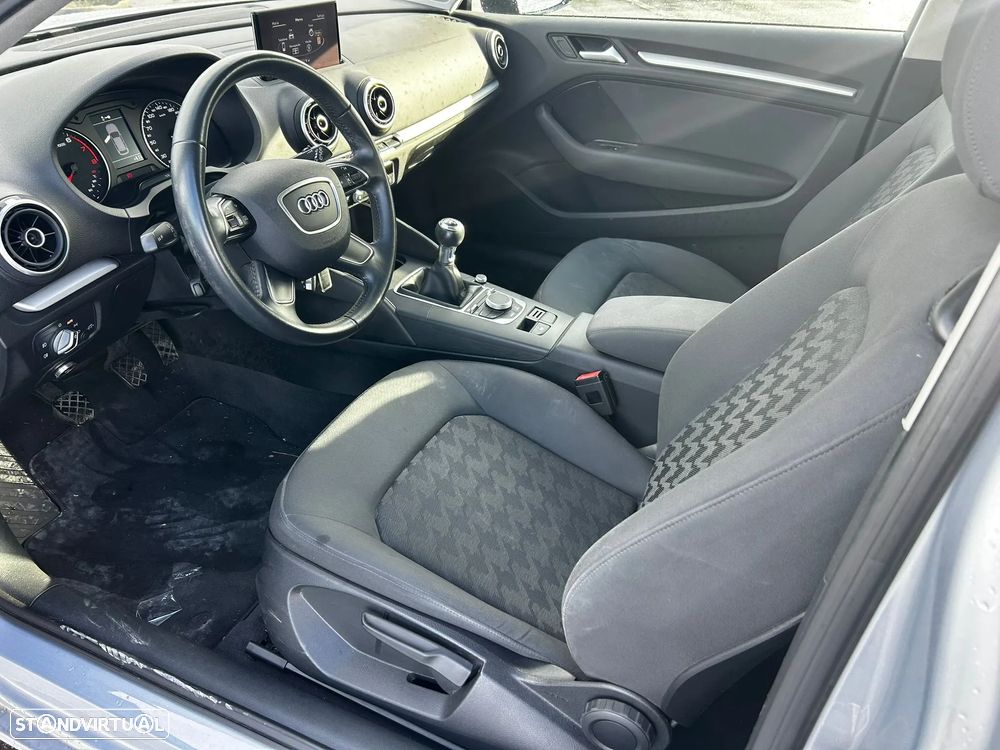 Audi A3 1.2 TFSI Attraction - 12