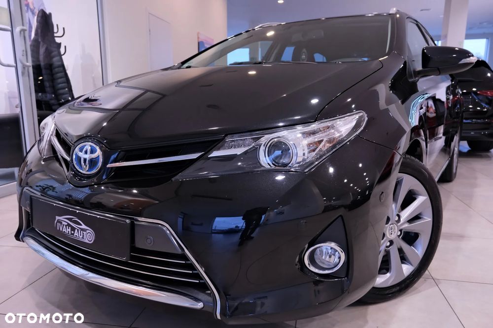 Toyota Auris 1.8 HSD Luna - 21