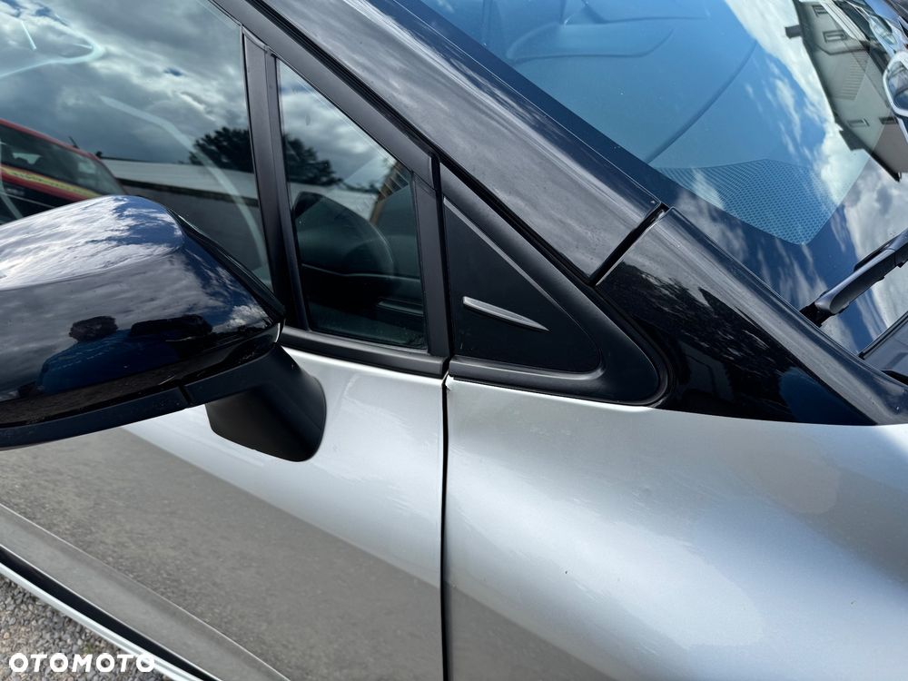 Toyota Corolla 1.8 Hybrid GR Sport - 16