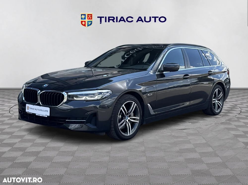 BMW Seria 5 530e xDrive Touring Aut. - 2