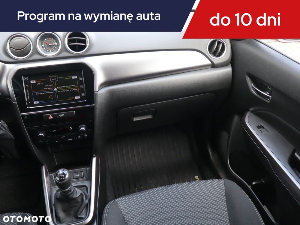 Suzuki Vitara - 10