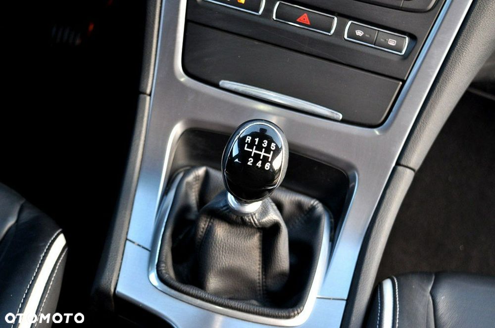 Ford Mondeo 2.0 TDCi Ambiente - 13