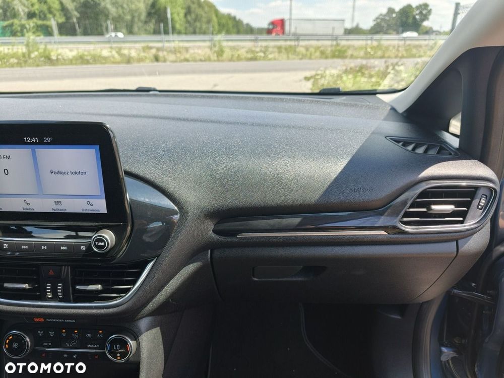 Ford Fiesta - 19