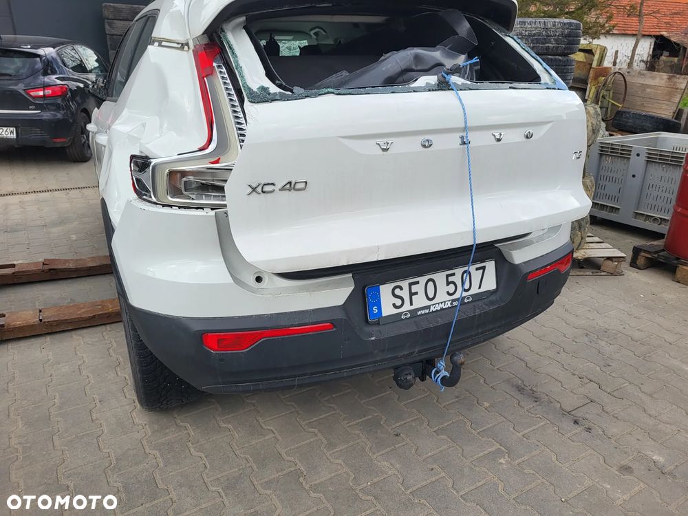Volvo XC 40 T3 Geartronic Momentum - 7