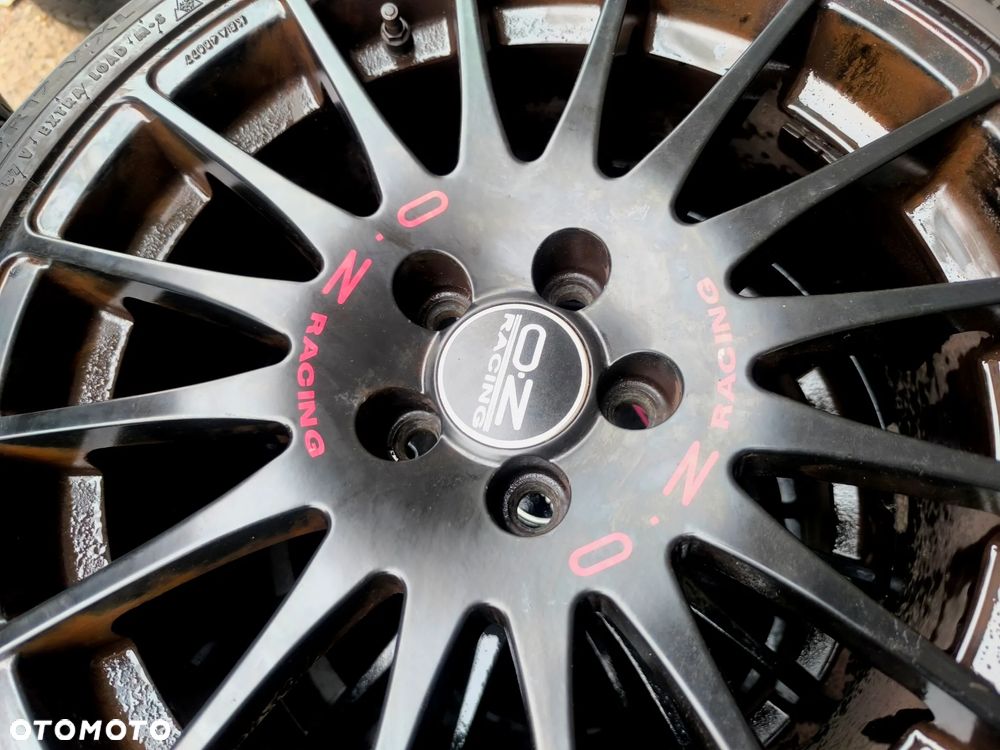 5x100 Alufelgi Felgi Aluminiowe 17 Koła Zimowe Zima OZ RACING SUPERTURISMO Czarne ITALY VW GOLF NEW BEETLE BORA POLO AUDI A3 TT A1 SKODA OCTAVIA I FABIA SEAT LEON I TOLEDO 2 IBIZA SUBARU TOYOTA 7mm Legnica ALU-RAD 215/40 - 4