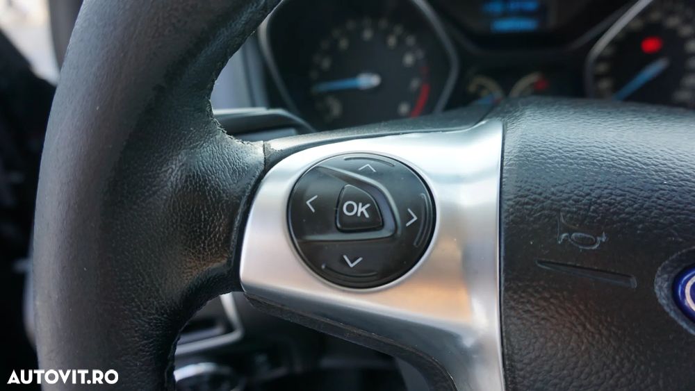 Ford Focus 1.0 EcoBoost Start-Stopp-System TREND - 22