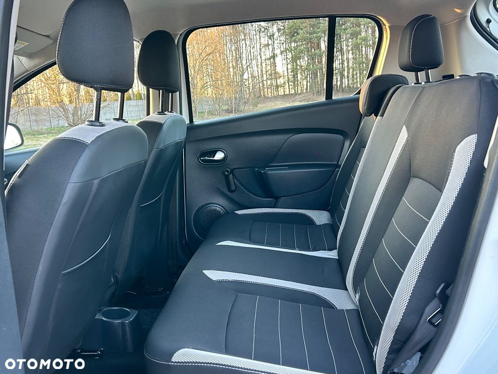 Dacia Sandero SCe 75 Comfort - 26