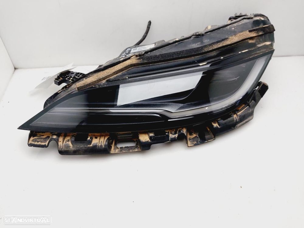 FAROL ESQUERDO TESLA MODEL 3 - 1