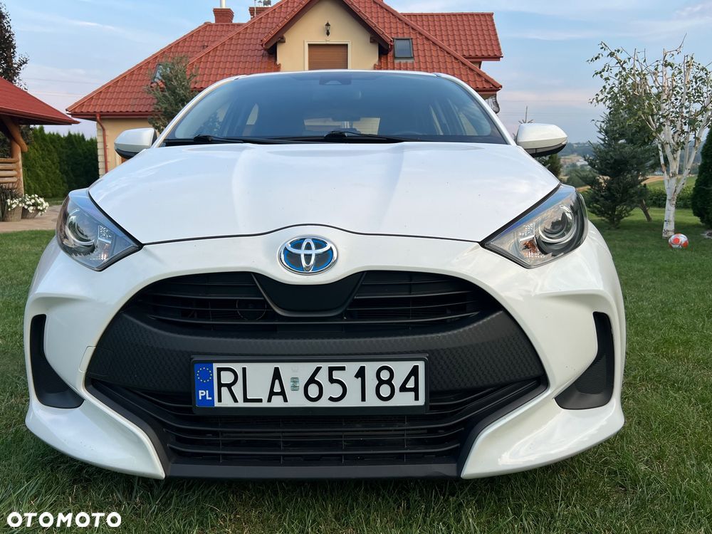 Toyota Yaris 1.5 Premium CVT - 2