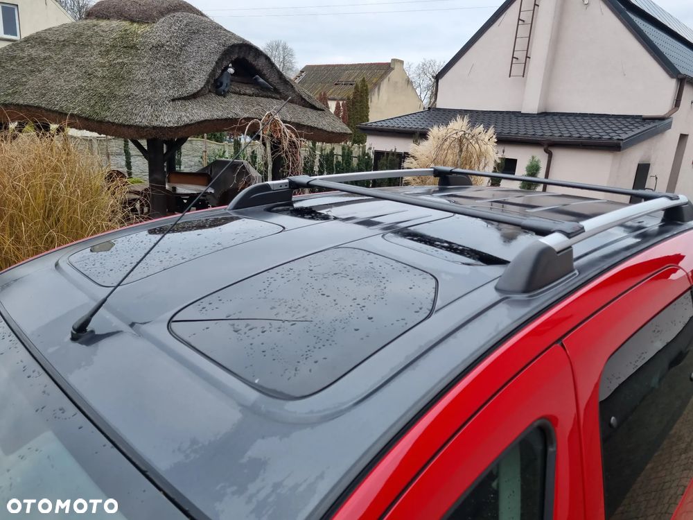 Peugeot Partner 120 VTi Family - 11