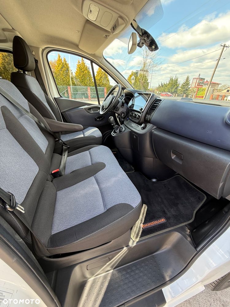 Opel Vivaro L2H1 2,9t Elegance Business - 14
