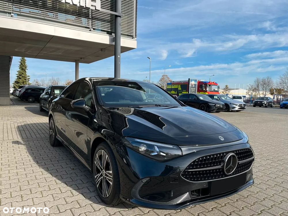 Mercedes-Benz CLA 200 mHEV 8G-DCT - 2