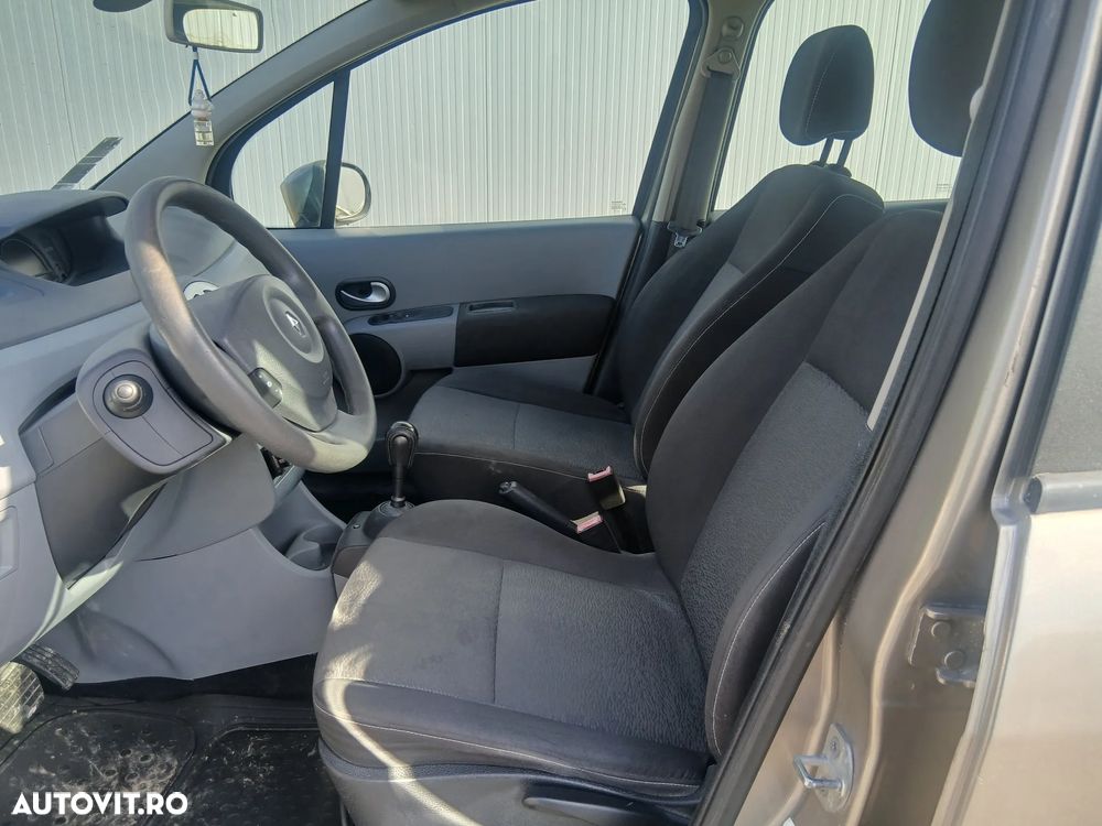 Renault Modus - 10