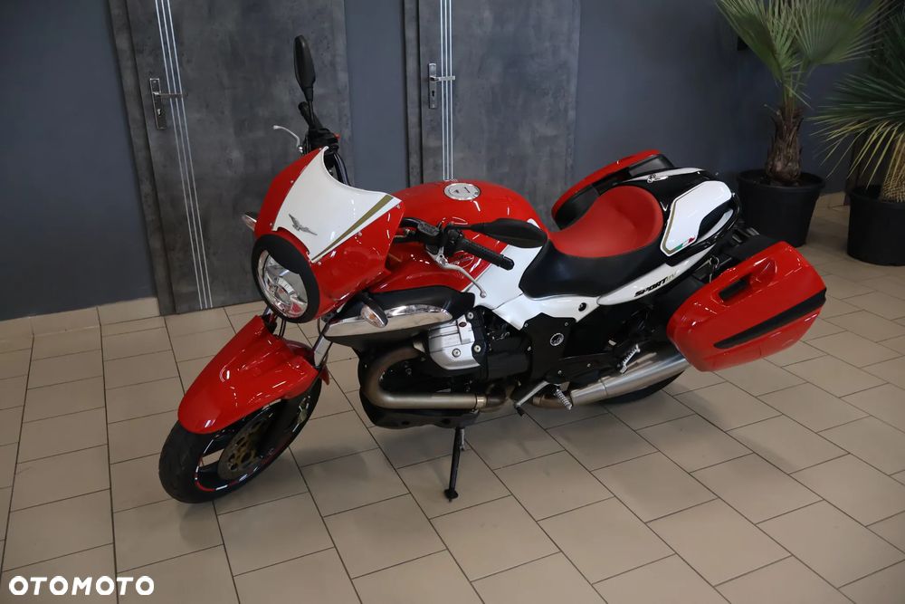 Moto Guzzi 1200 - 22