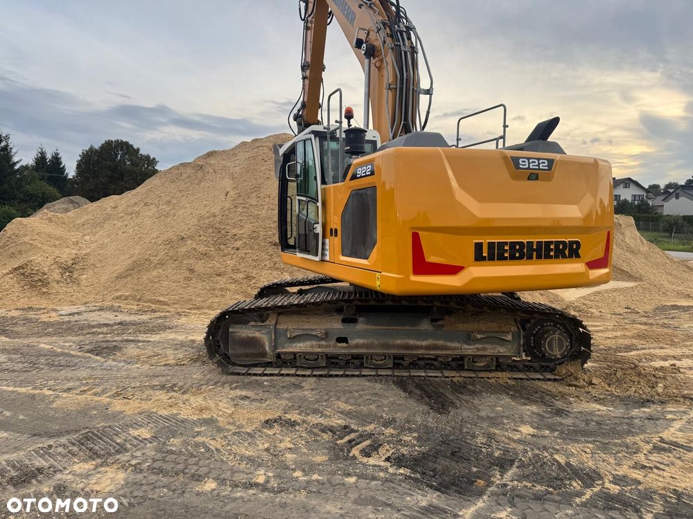 Liebherr 922 - 2