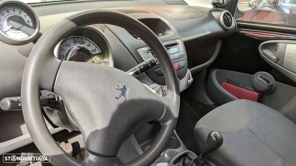 Peugeot 107 1.0 Trendy - 5