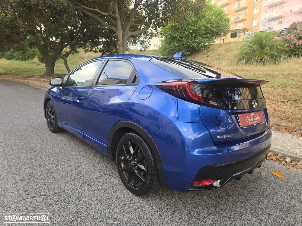 Honda Civic 1.6 i-DTEC Comfort Navi - 10