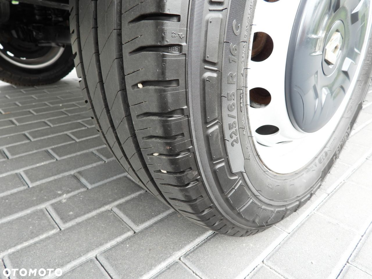 Renault MASTER WYWROTKA PODWÓJNA KABINA DOKA 7 MIEJSC  110KM - 23