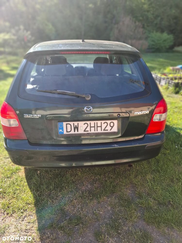Mazda 323 P 1.5 Comfort - 2