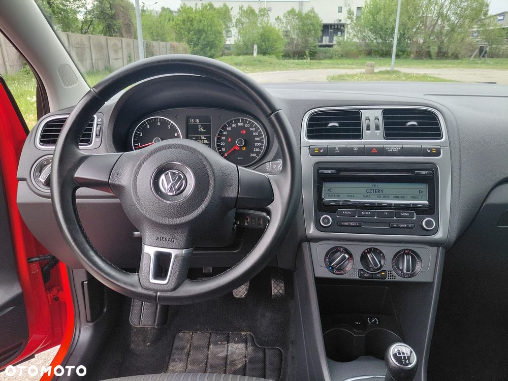 Volkswagen Polo 1.4 Team - 18