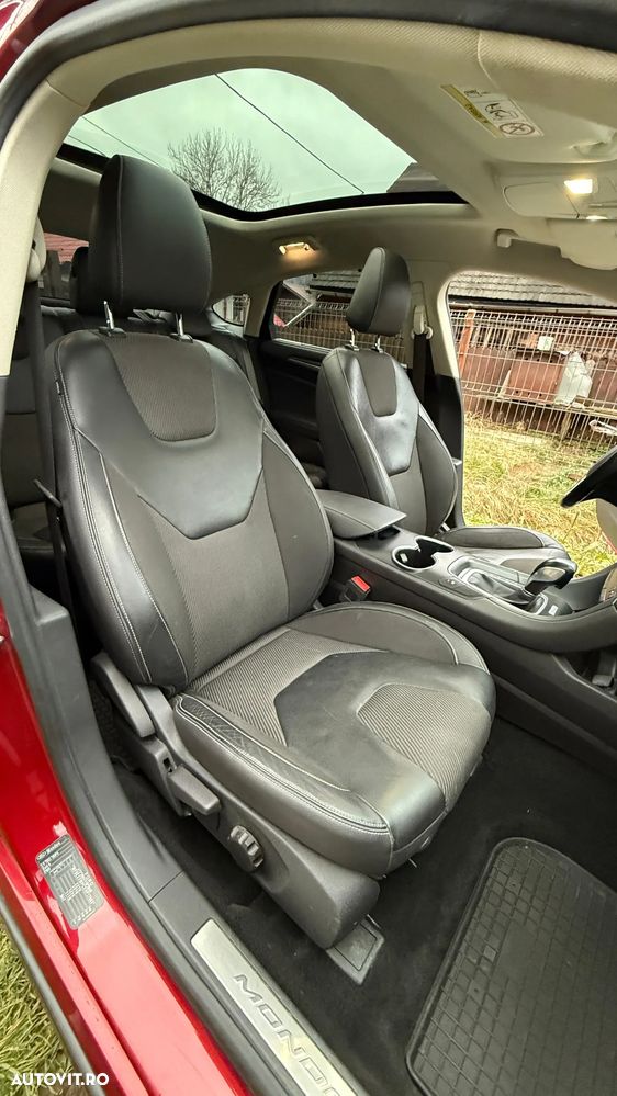 Ford Mondeo 2.0 TDCI PowerShift Titanium - 30
