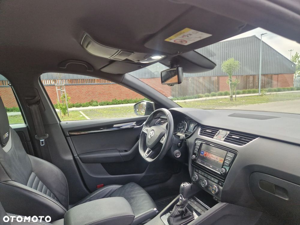 Skoda Octavia 2.0 TSI DSG RS 230 - 17