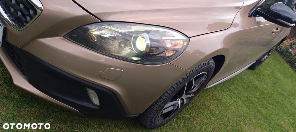 Volvo V40 Cross Country T5 Summum - 38