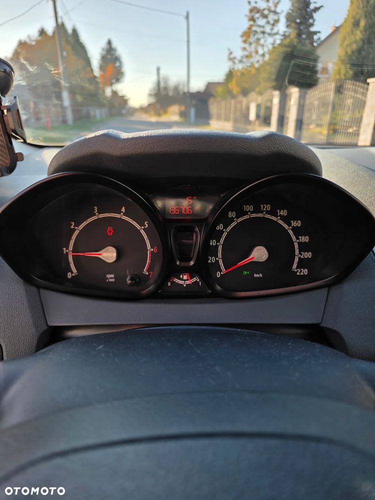 Ford Fiesta 1.25 Ambiente - 5