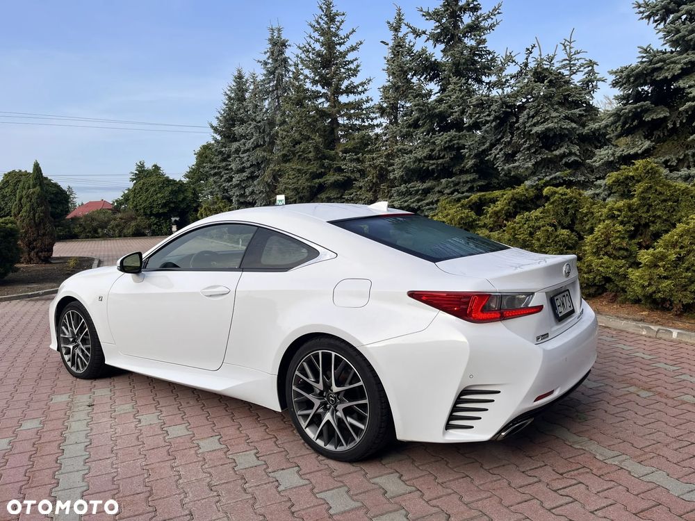 Lexus RC - 25