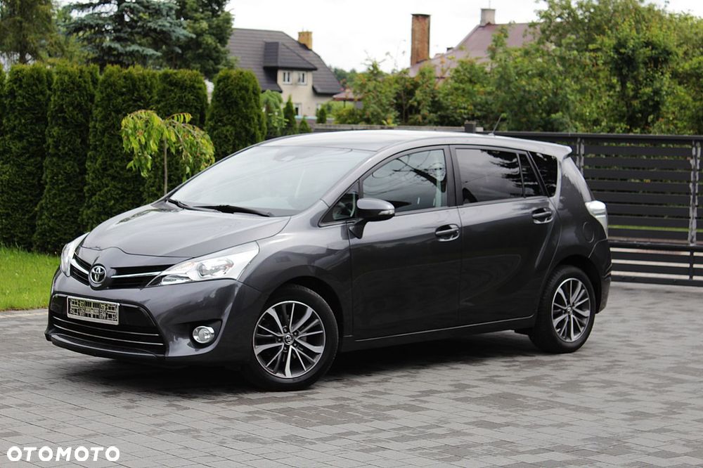 Toyota Verso 1.8 Prestige MS EU6 - 6