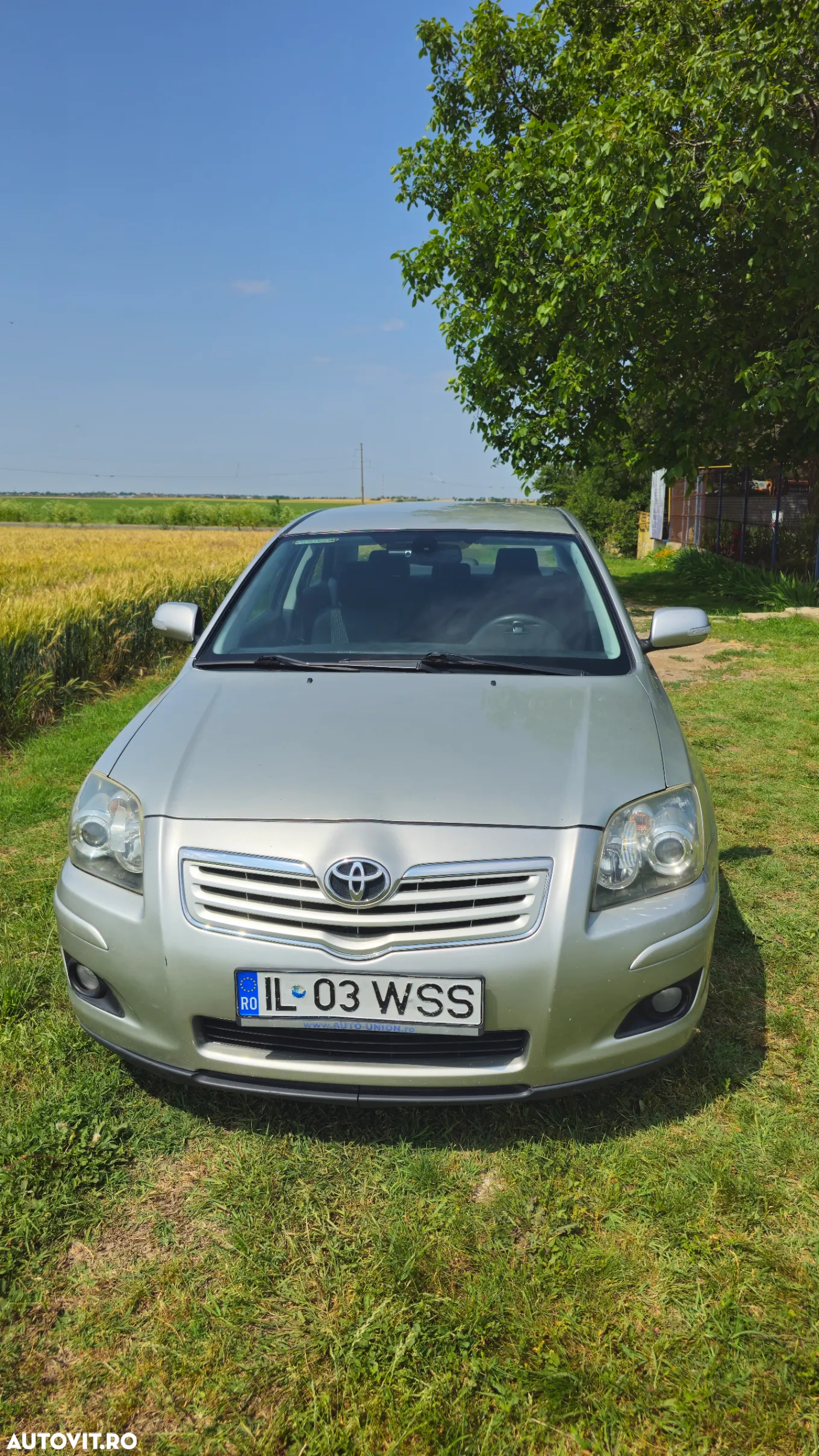 Toyota Avensis 1.8 Executiv - 2