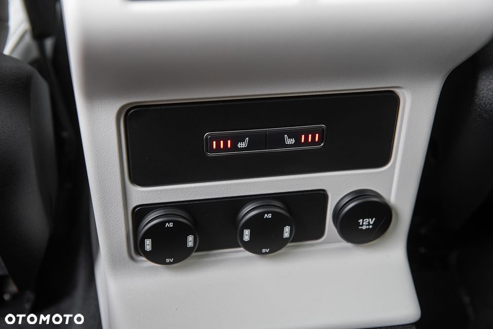 Jaguar F-Pace 5.0 V8 P550 AWD SVR - 33