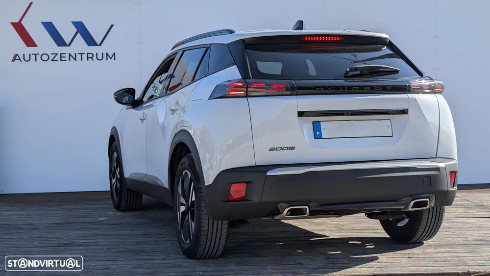 Peugeot 2008 1.2 PureTech GT EAT8 - 6