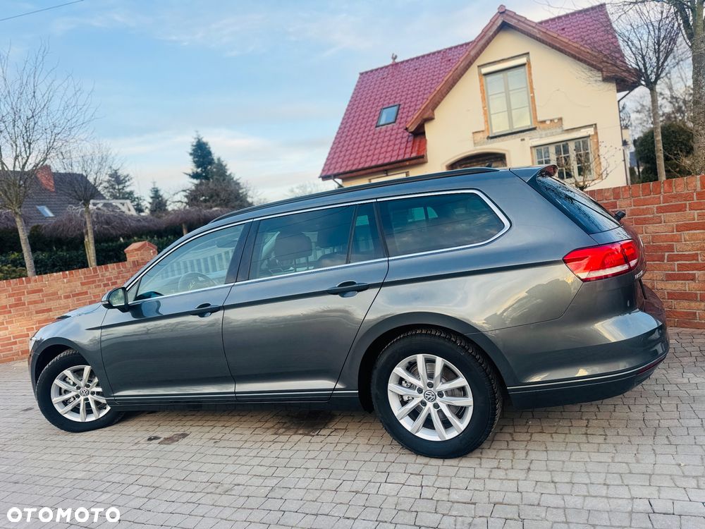 Volkswagen Passat 2.0 TDI SCR DSG Highline - 35