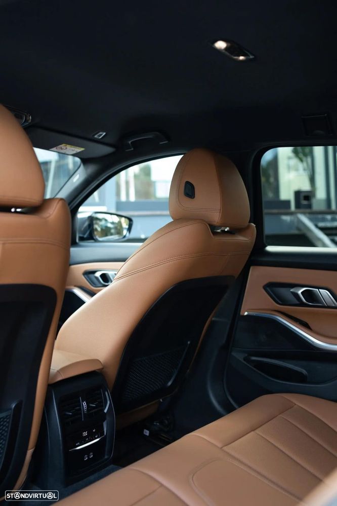 BMW 320 e Aut. M Sport - 36