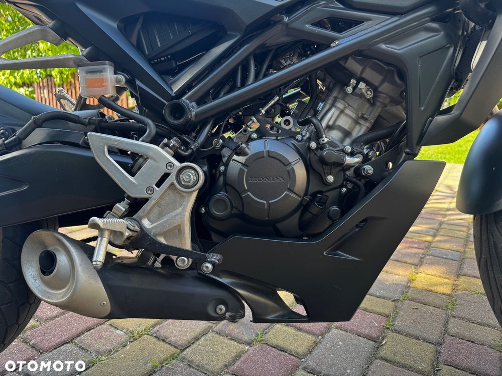 Honda CB - 7