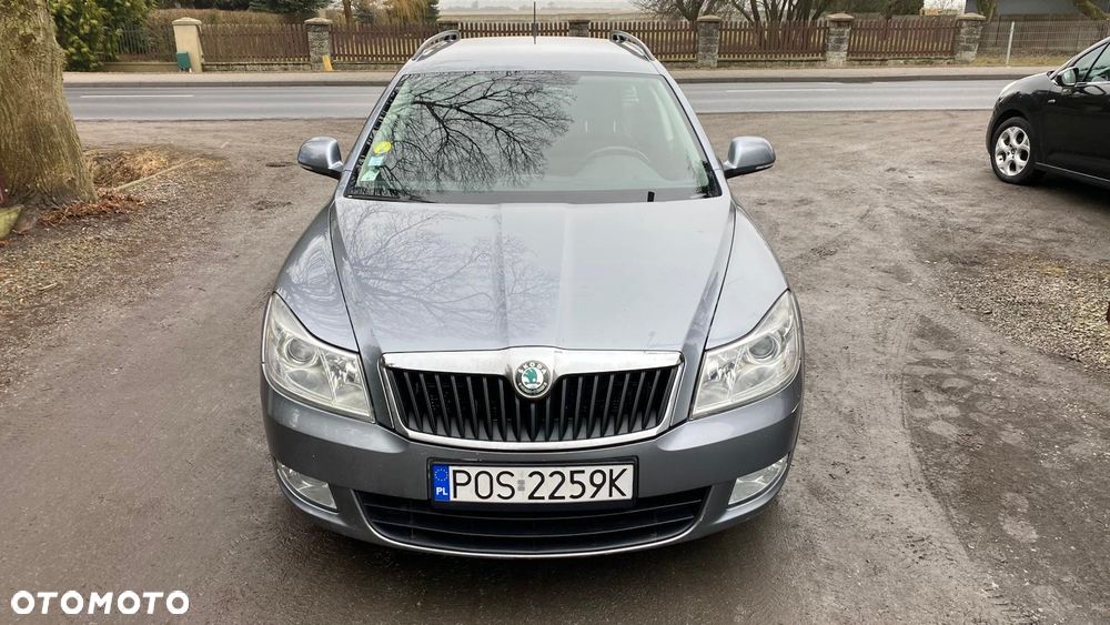 Skoda Octavia 1.6 TDI Edition DSG - 3