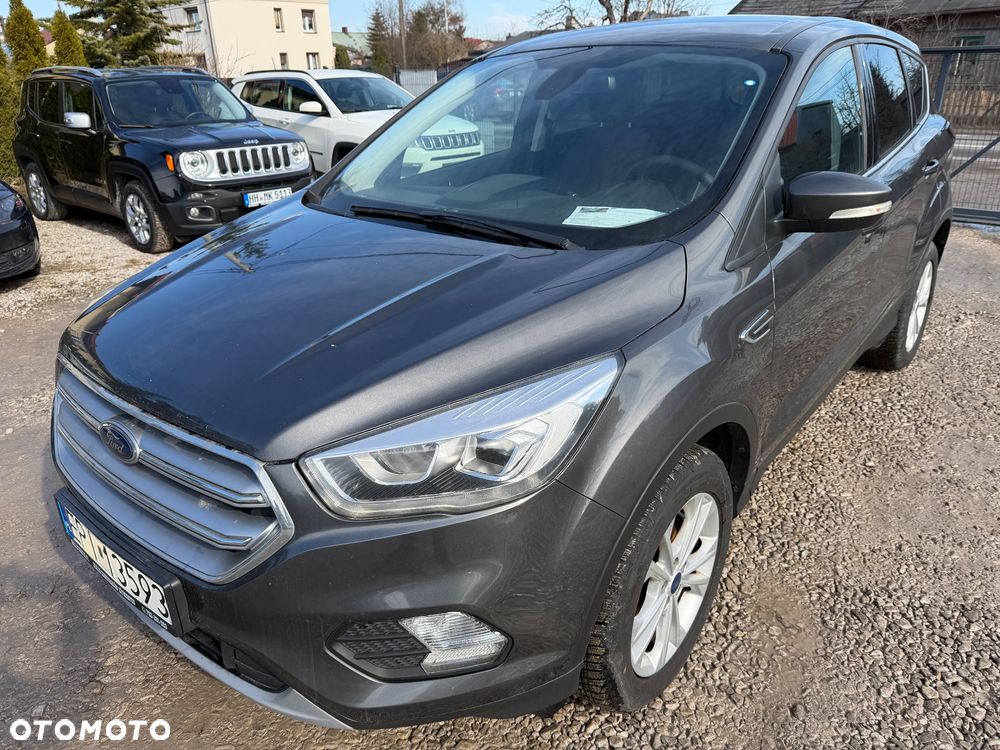 Ford Kuga 1.5 EcoBoost 2x4 Titanium - 9