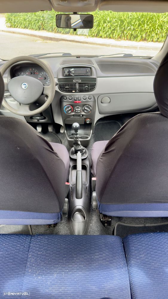 Fiat Punto 1.2 16V 80 Sport - 14