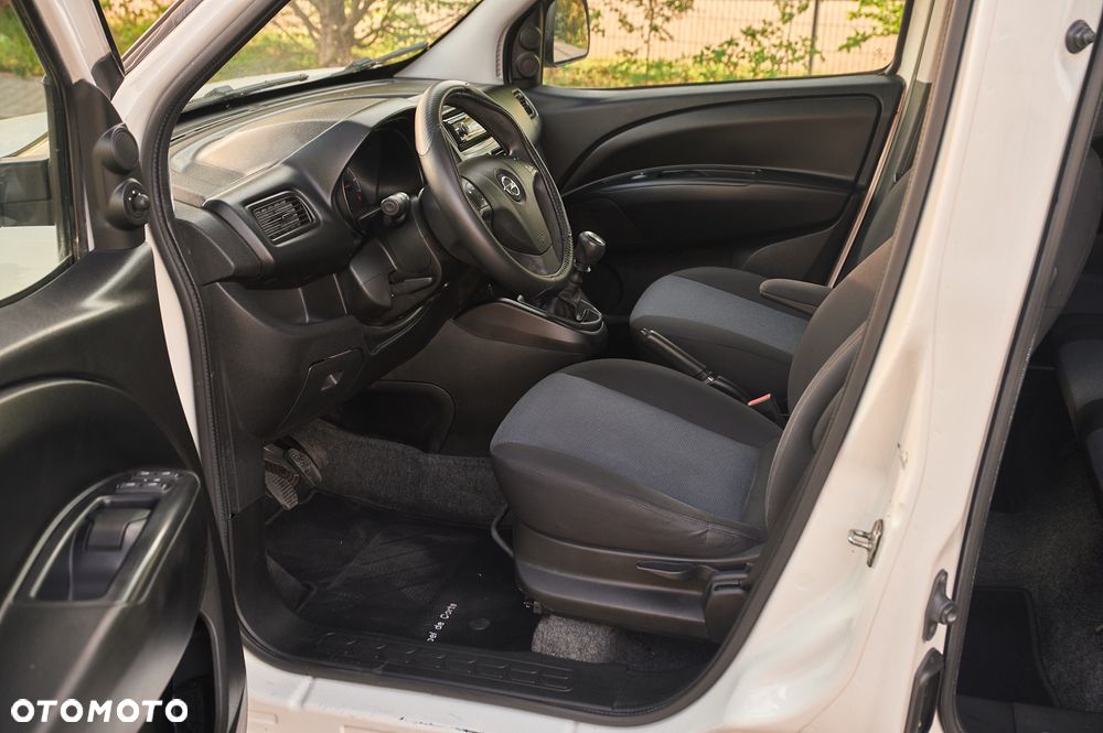 Opel Combo 1.6 CDTI L1H2 Edition - 28